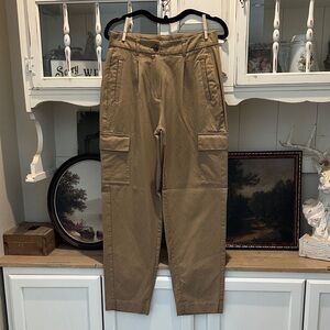 women’s Khaki Cargo trouser Old Navy